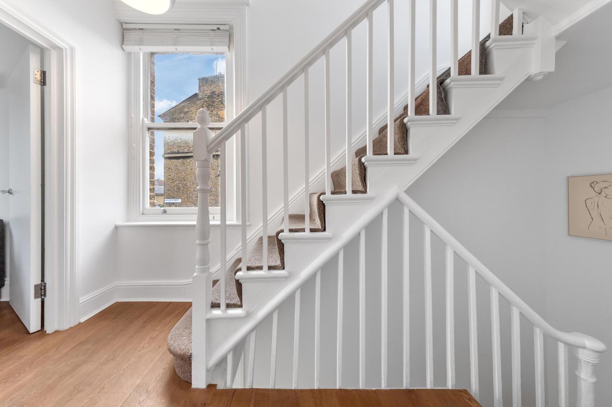 Luxury 4 Bedroom Flat With Stunning Shard View From Terrace In Central London! Next To Station, Sleeps 9 Exterior photo